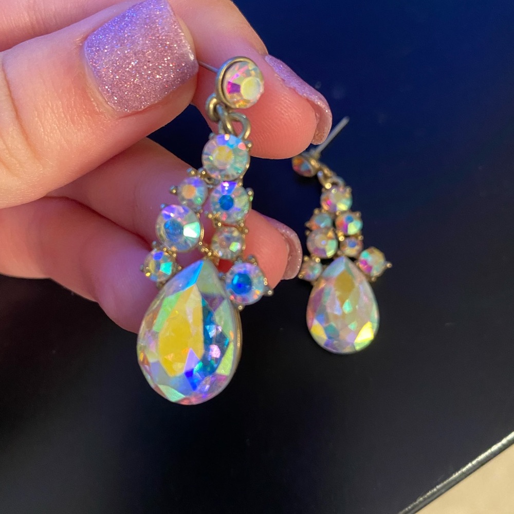 Iridescent Earrings ❤️🧡💛💚💙
